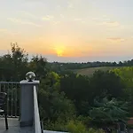 Casa Graziella- La Terrazza * Portacomaro
