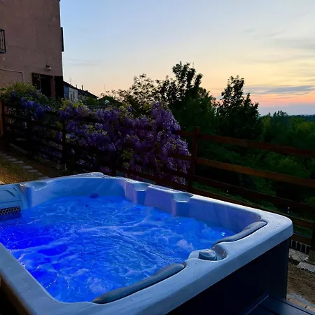 Casa Graziella- La Terrazza * Portacomaro